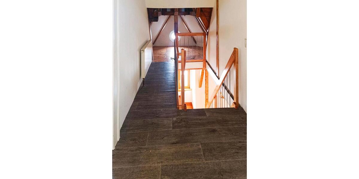 Maisonettenwohnung Lüdenscheid - 4 Zimmer, 110 m&sup2;, 1.200&euro; | Angebot:26094752