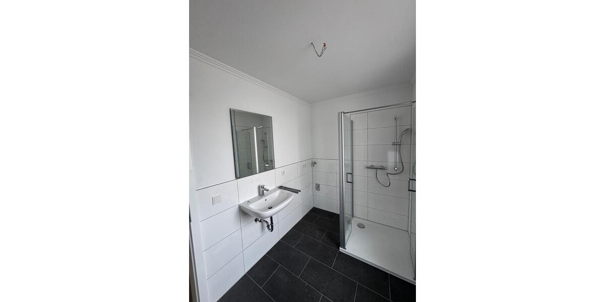 Etagenwohnung Saarlouis - 3 Zimmer, 80 m&sup2;, 890&euro; | Angebot:26561981