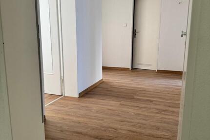 Wohnung Lippstadt - 3 Zimmer, 91 m&sup2;, 718&euro; | Angebot:24982457