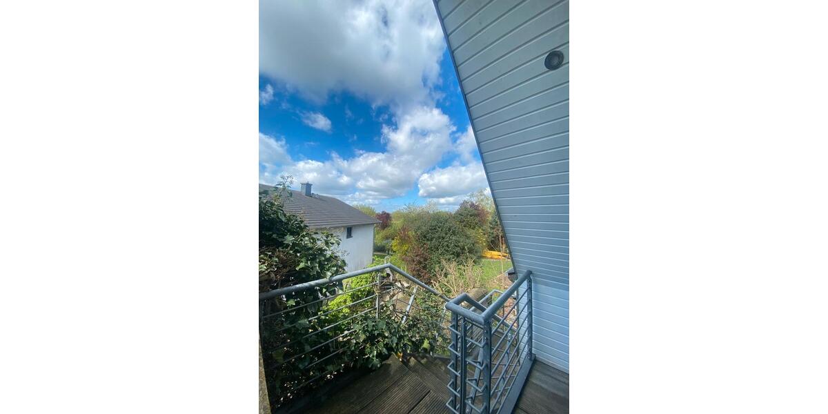 Dachgeschoßwohnung Ellerau - 3 Zimmer, 90 m&sup2;, 1.800&euro; | Angebot:25158226