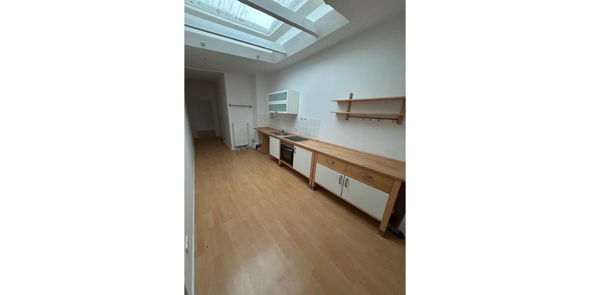 Dachgeschoßwohnung Kiel Blücherplatz - 2 Zimmer, 78 m&sup2;, 1.050&euro; | Angebot:24437756
