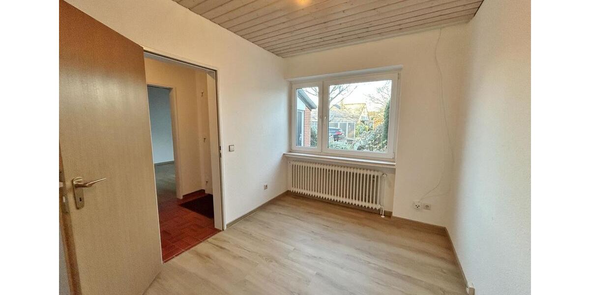 Reihenhaus Stuhr - 5 Zimmer, 135 m&sup2;, 1.200&euro; | Angebot:24848886