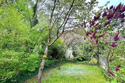 Sanierte Wohnung im EG mit großer Süd-Terrasse und Garten 2 zimmer