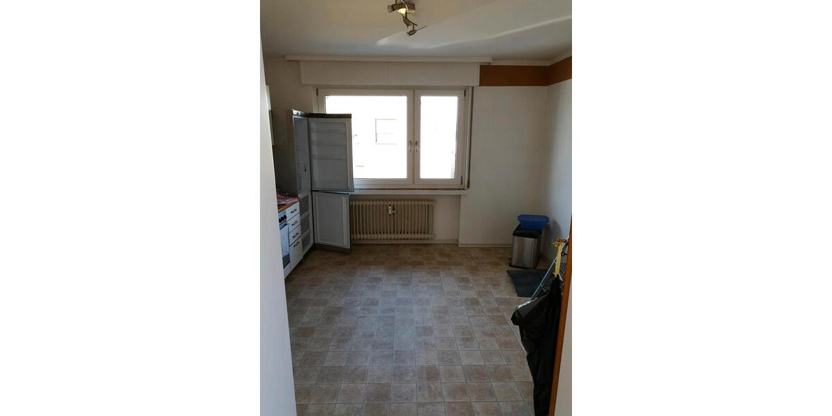 Etagenwohnung Düsseldorf Stadtbezirk 5 - 2.5 Zimmer, 74 m&sup2;, 890&euro; | Angebot:26681764