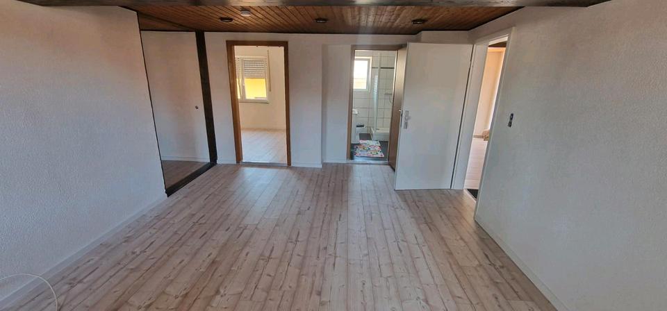 Etagenwohnung Dreisen - 2 Zimmer, 60 m&sup2;, 550&euro; | Angebot:25382143