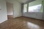 Helle 2 Zimmer EG Wohnung mit Balkon 2 zimmer