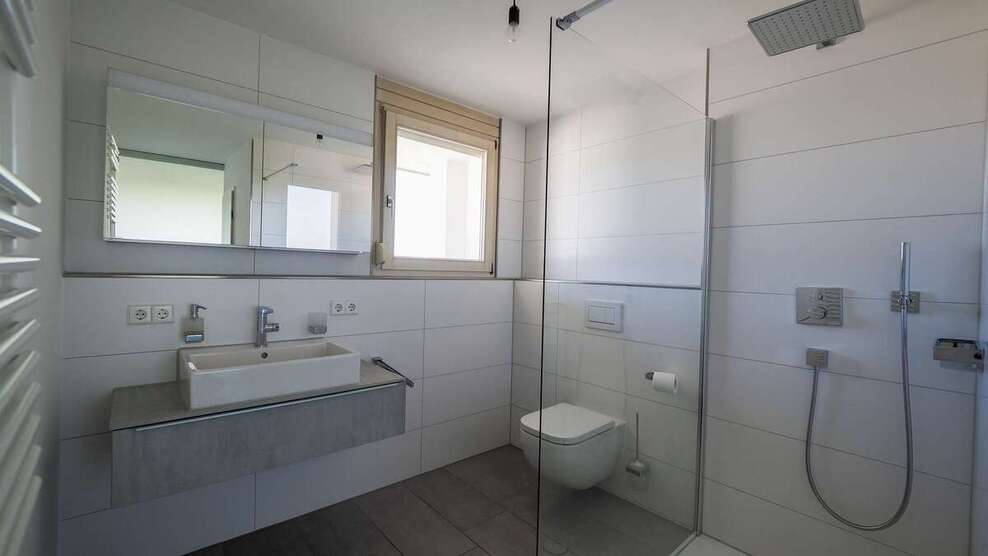 #willkommendaheim Zentrales, lichterfülltes Penthouse mit Dachterrasse 3.5 zimmer