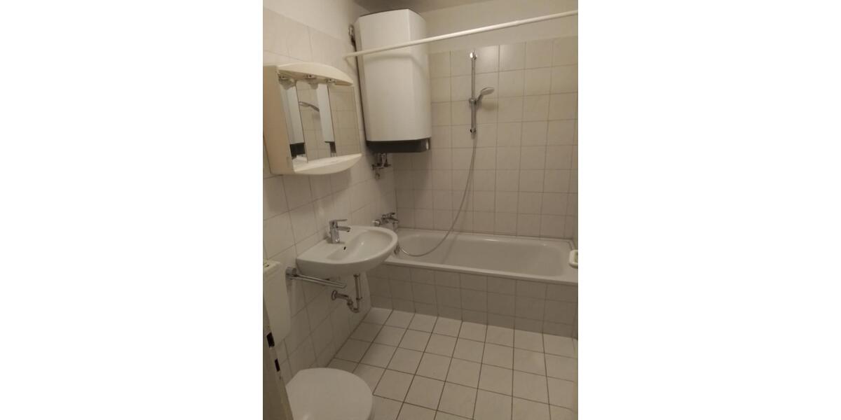 Etagenwohnung Wolfsburg - 1 Zimmer, 48 m&sup2;, 420&euro; | Angebot:24707063