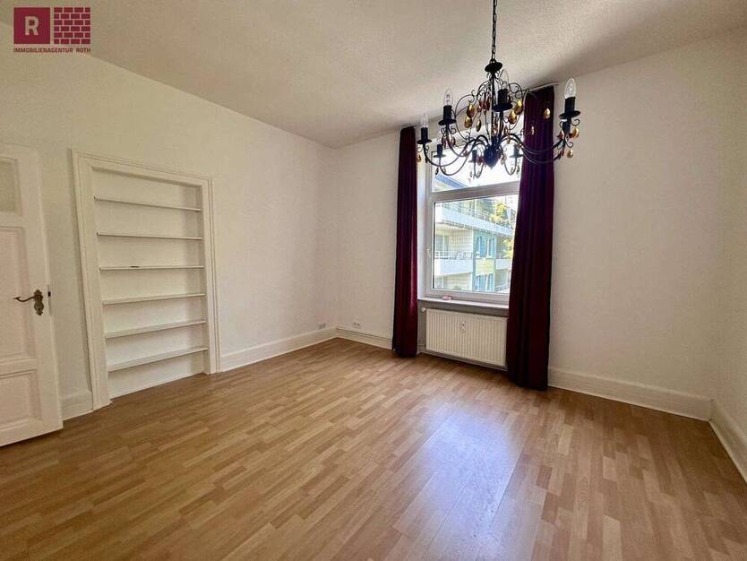 ?? Charmanter Altbau in Frankfurt-Bornheim - jetzt einziehen! ??