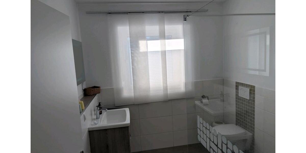 Erdgeschoßwohnung Friedeburg - 3 Zimmer, 97 m&sup2;, 1.400&euro; | Angebot:26578150