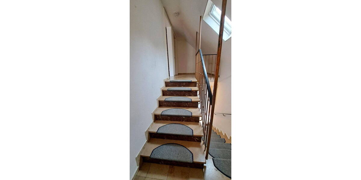 Etagenwohnung Oberdiebach - 4 Zimmer, 100 m&sup2;, 800&euro; | Angebot:26818925