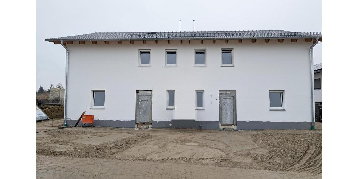 Doppelhaushälfte Heldenstein - 5 Zimmer, 153 m&sup2;, 1.660&euro; | Angebot:25642058