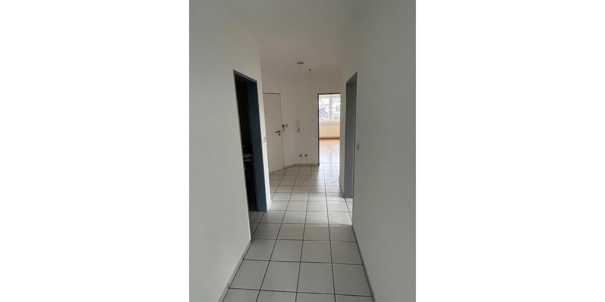 Dachgeschoßwohnung Osnabrück Eversburg - 4 Zimmer, 97 m&sup2;, 970&euro; | Angebot:25871248