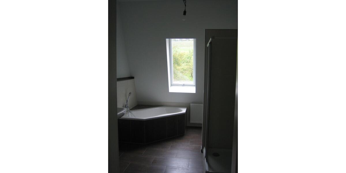 Etagenwohnung Riedenburg - 4 Zimmer, 150 m&sup2;, 1.125&euro; | Angebot:26557005