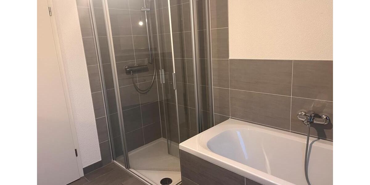 Traumwohnung in bester Lage mit großen Balkon 3 zimmer