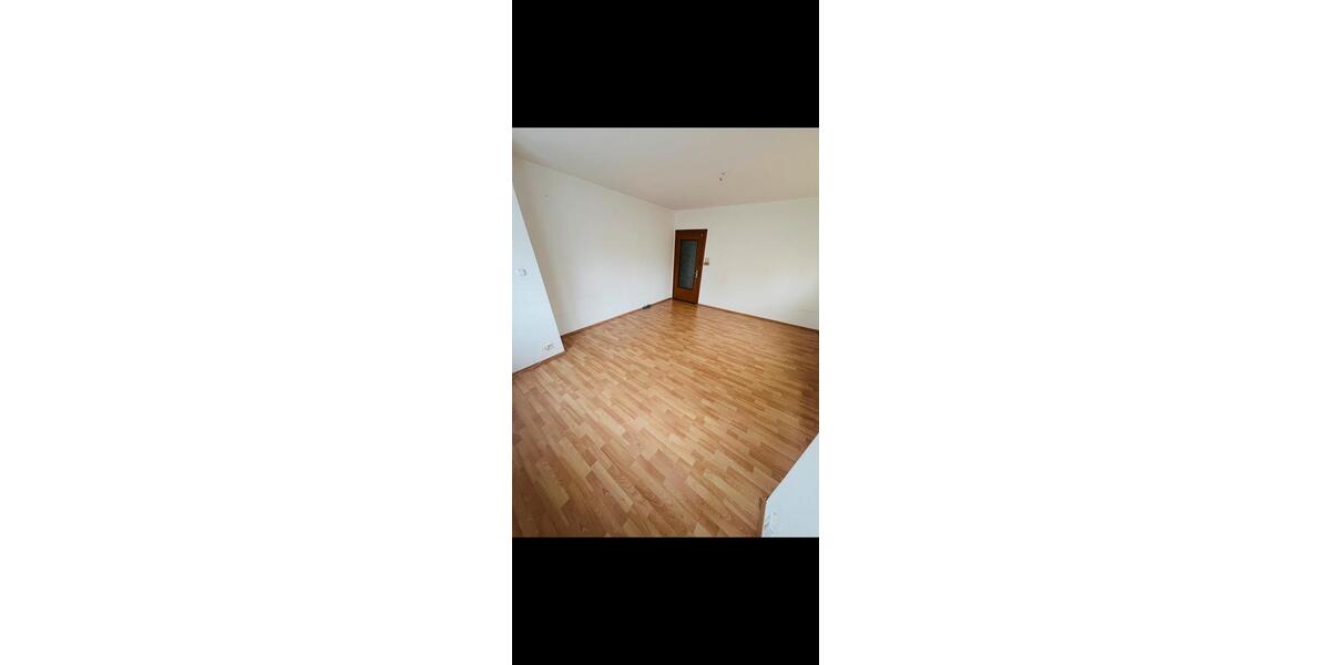 Etagenwohnung Neuwied - 4 Zimmer, 75 m&sup2;, 750&euro; | Angebot:26039898