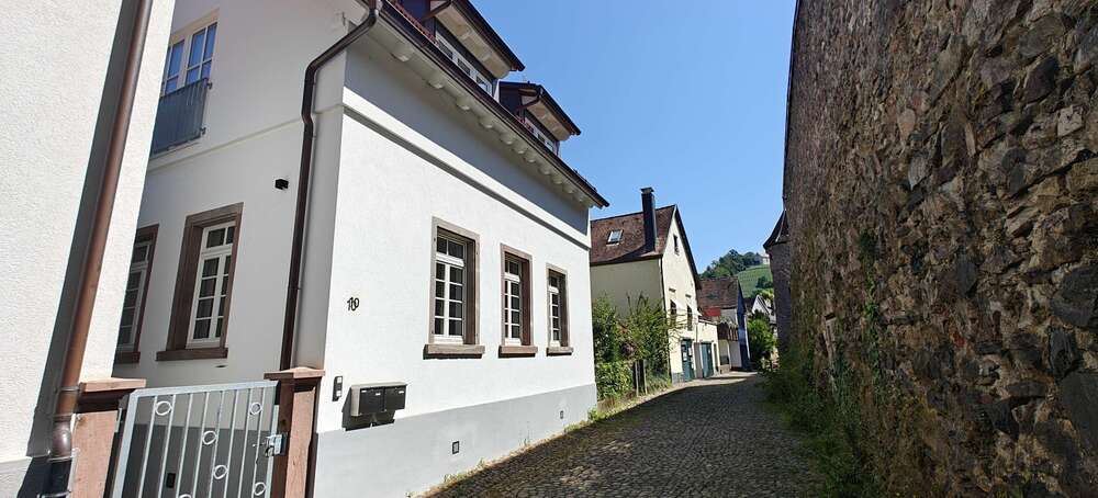 Etagenwohnung Gengenbach - 2 Zimmer, 60 m&sup2;, 880&euro; | Angebot:26946456