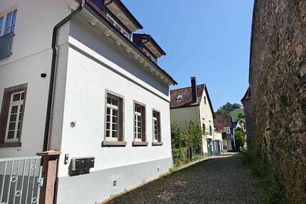 Wohnung Gengenbach - 2 Zimmer, 60 m&sup2;, 880&euro; | Angebot:26946456