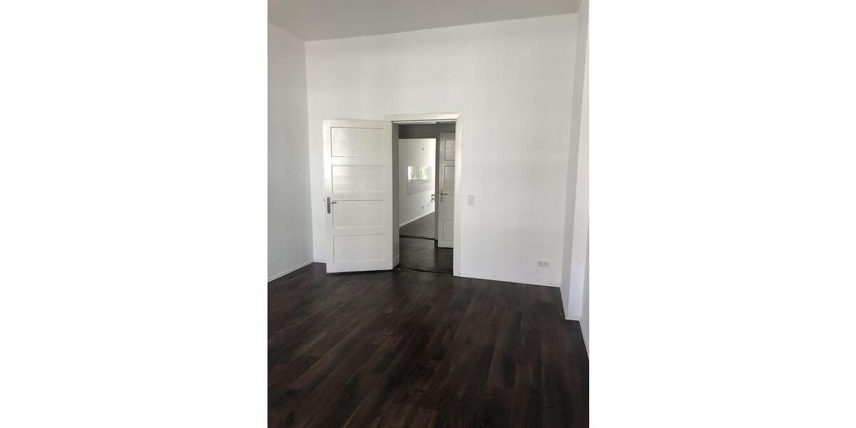 Etagenwohnung Frankfurt (Oder) Beresinchen - 4 Zimmer, 105 m&sup2;, 785&euro; | Angebot:24848157