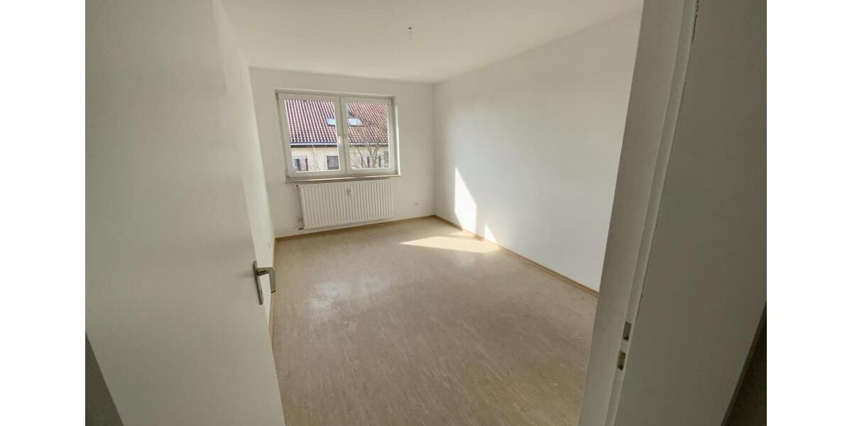 Etagenwohnung Bad Bergzabern - 5 Zimmer, 118 m&sup2;, 716&euro; | Angebot:21652177