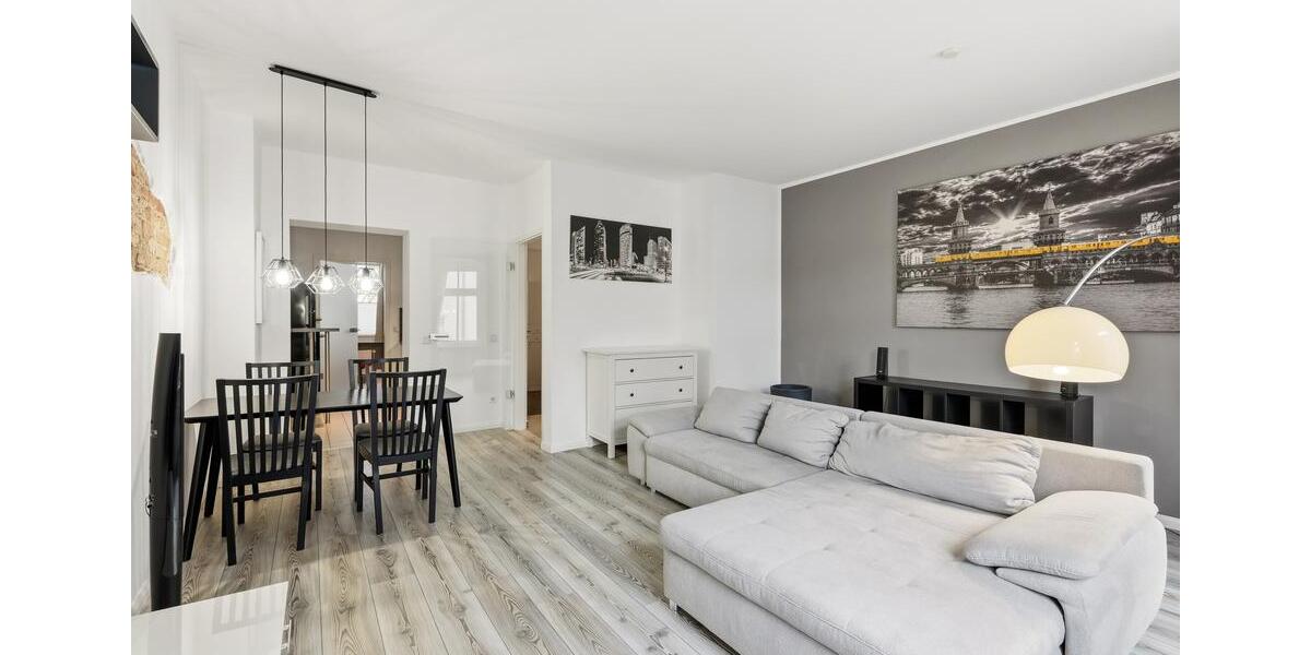 Etagenwohnung Berlin Mitte - 2 Zimmer, 53 m&sup2;, 1.200&euro; | Angebot:24600486