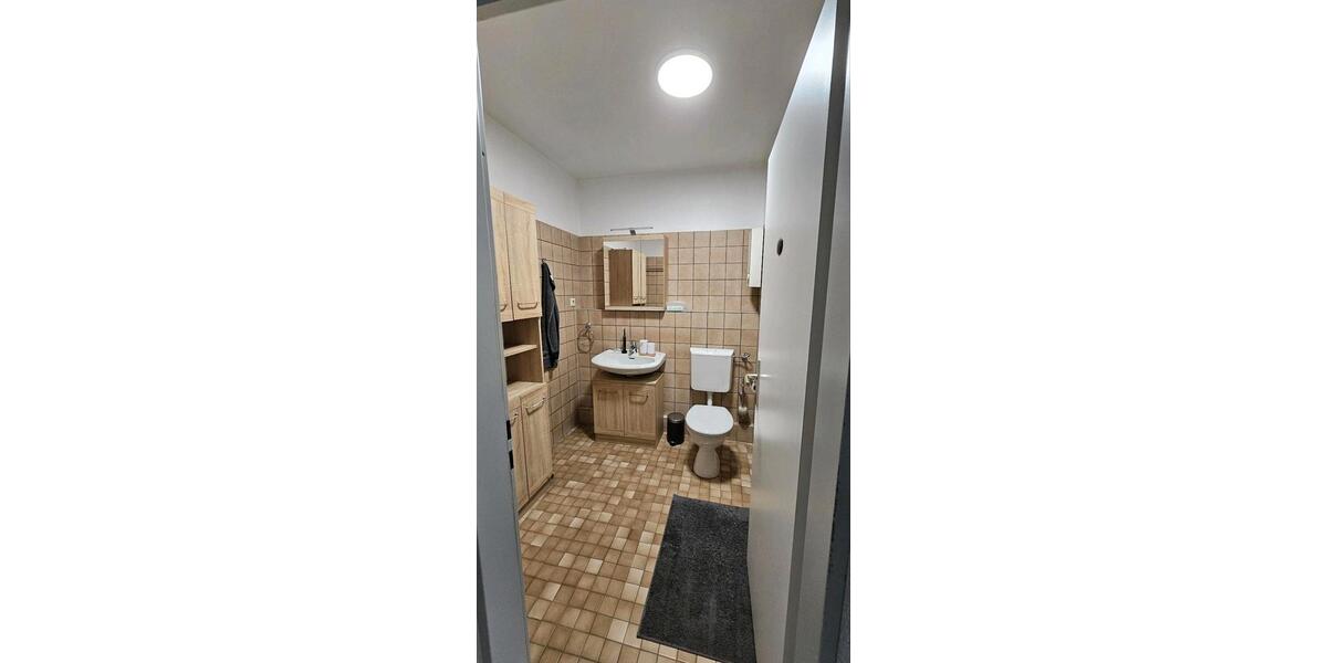 MOBILIERT WOHNUNG DIREKT IM SOLINGEN HBF 2 zimmer