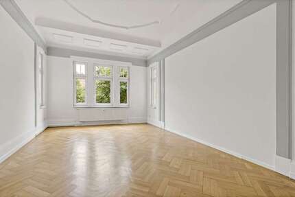Wohnung zum Mieten in Halle 635 € 63.34 m²