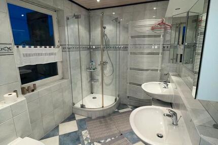 5 Zimmer Wohnung ca. 130 qm in Sanierung mit Mitgestaltung 5 zimmer