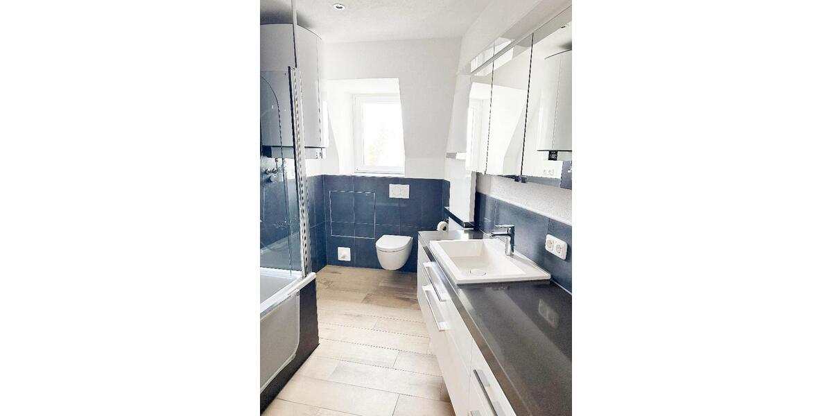 Etagenwohnung Nünchritz - 4 Zimmer, 94 m&sup2;, 625&euro; | Angebot:25979087