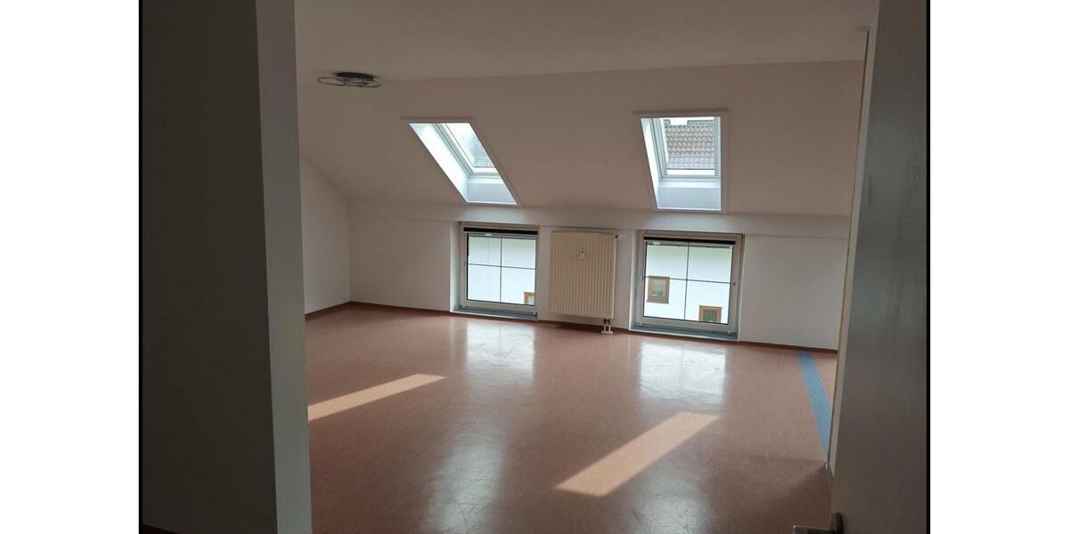 Etagenwohnung Pfarrkirchen - 3 Zimmer, 71 m&sup2;, 790&euro; | Angebot:25951801