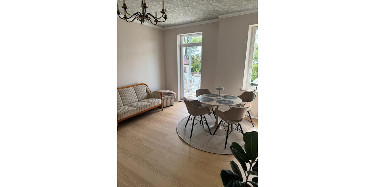 Etagenwohnung Wiesbaden - 2 Zimmer, 67 m&sup2;, 1.100&euro; | Angebot:26594332