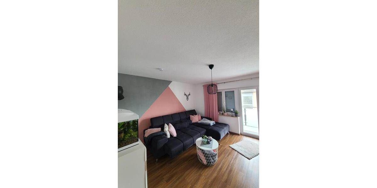 Etagenwohnung Gunzenhausen - 2 Zimmer, 63 m&sup2;, 680&euro; | Angebot:26549934
