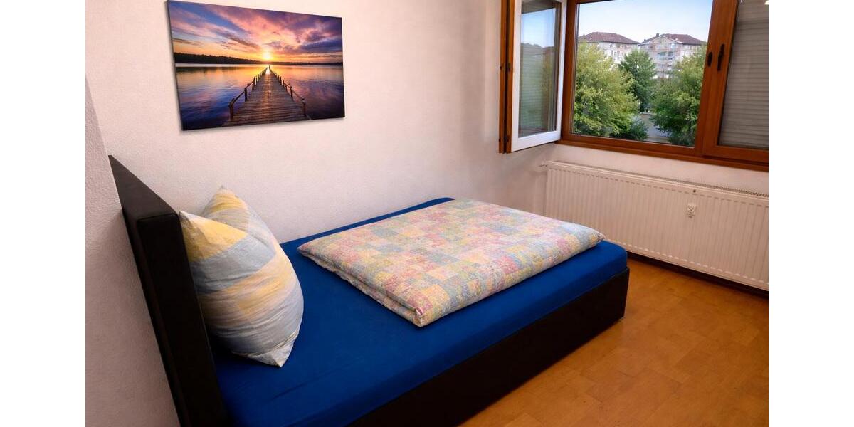 Dachgeschoßwohnung Mönchengladbach Süd - 2 Zimmer, 60 m&sup2;, 580&euro; | Angebot:26656189