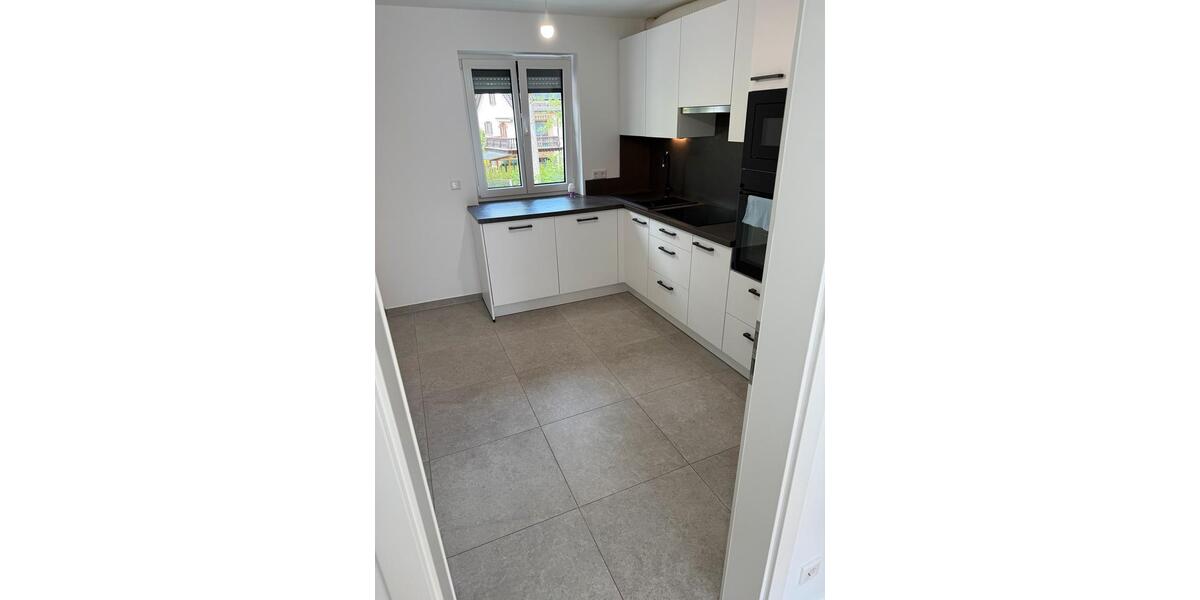 Etagenwohnung Dachau - 4 Zimmer, 92 m&sup2;, 2.600&euro; | Angebot:26549915