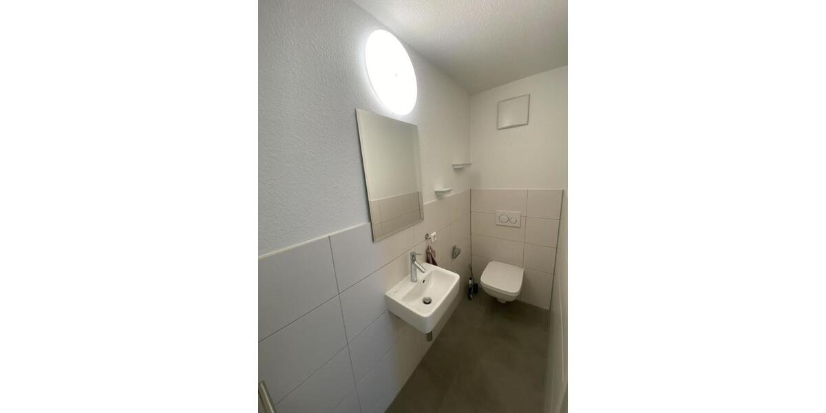 Gehobenes 4-Zi.-Reiheneckhaus mit EBK in Böblingen zur Vermietung 4 zimmer