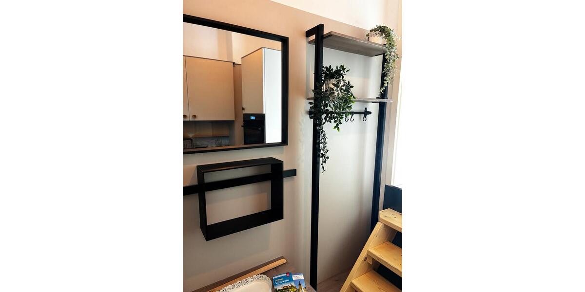 Erdgeschoßwohnung Schwerin Altstadt - 2 Zimmer, 20 m&sup2;, 920&euro; | Angebot:25321668