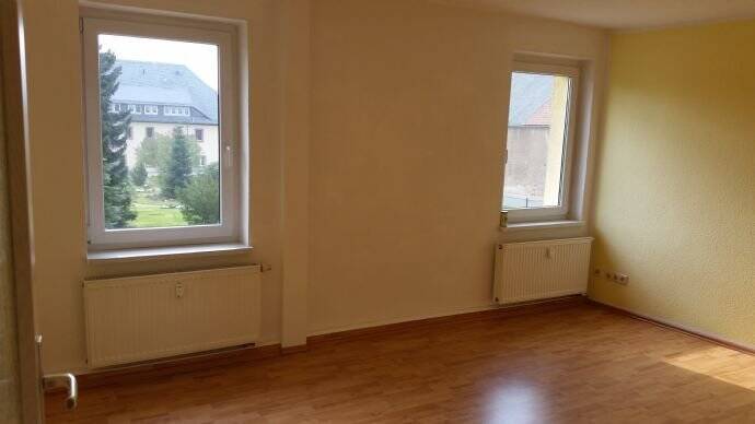 Etagenwohnung Erlau Crossen - 2 Zimmer, 55 m&sup2;, 295&euro; | Angebot:19427018