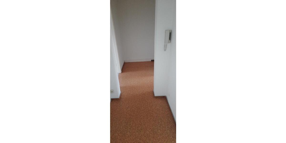 Etagenwohnung Oschatz - 1 Zimmer, 35 m&sup2;, 211&euro; | Angebot:24491601