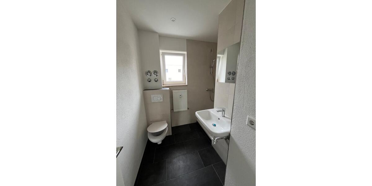 Etagenwohnung Ingolstadt Münchener Straße - 3 Zimmer, 70 m&sup2;, 900&euro; | Angebot:25975860