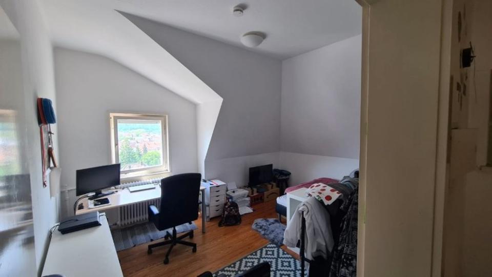 Wohnen auf Zeit Esslingen am Neckar - 1 Zimmer, 15 m&sup2;, 298&euro; | Angebot:26153845