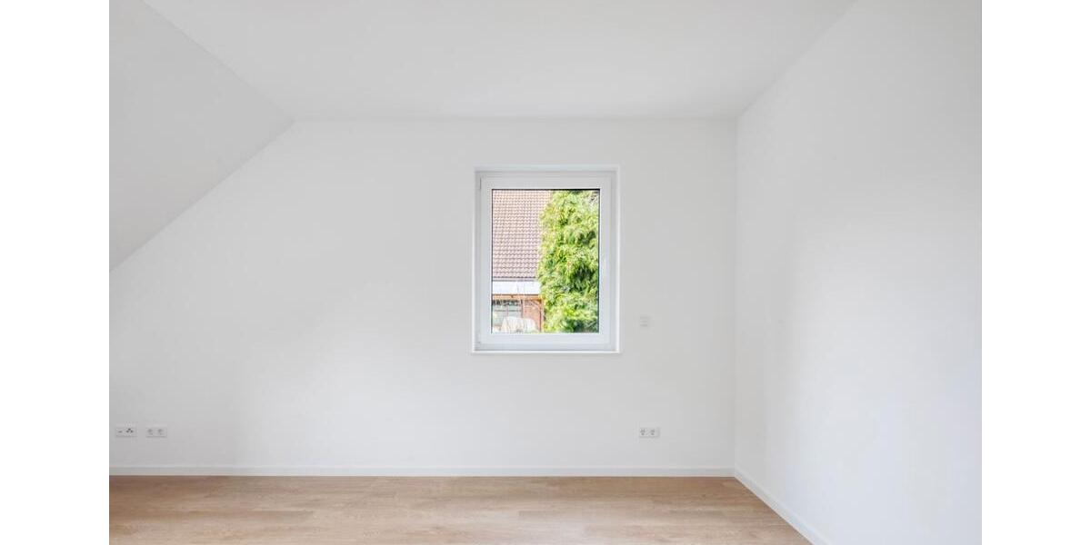 Reihenhaus Stade - 5 Zimmer, 129 m&sup2;, 1.750&euro; | Angebot:26340692