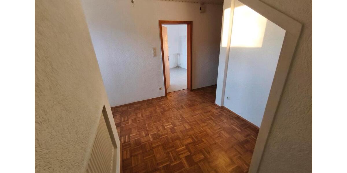 Erdgeschoßwohnung Leun - 2 Zimmer, 68 m&sup2;, 600&euro; | Angebot:26330044