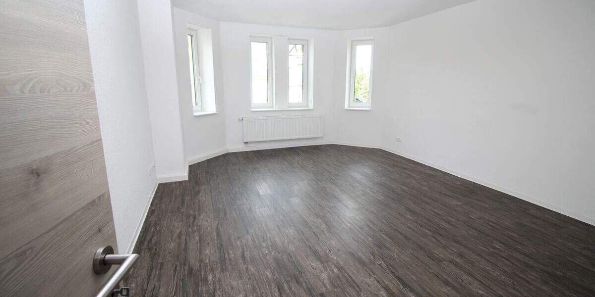 Etagenwohnung Burgstädt - 2 Zimmer, 77 m&sup2;, 499&euro; | Angebot:25699347