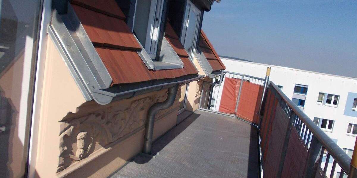 Etagenwohnung Gera Innenstadt - 4 Zimmer, 98 m&sup2;, 780&euro; | Angebot:25107779