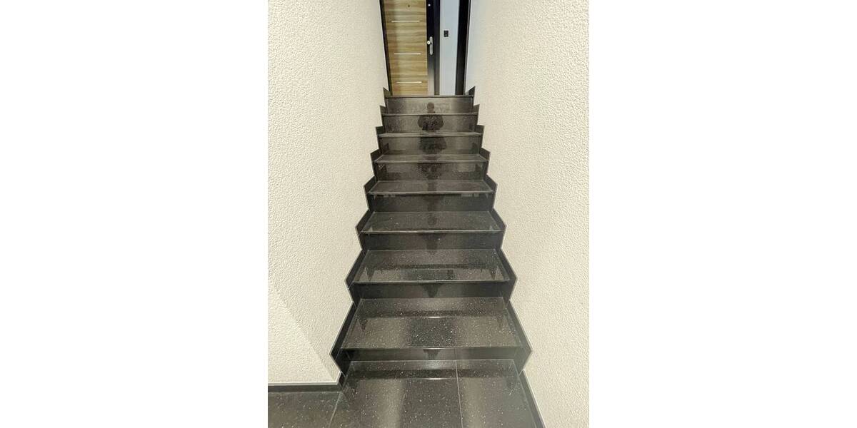 Etagenwohnung Sellin - 2 Zimmer, 83 m&sup2;, 1.494&euro; | Angebot:25985325