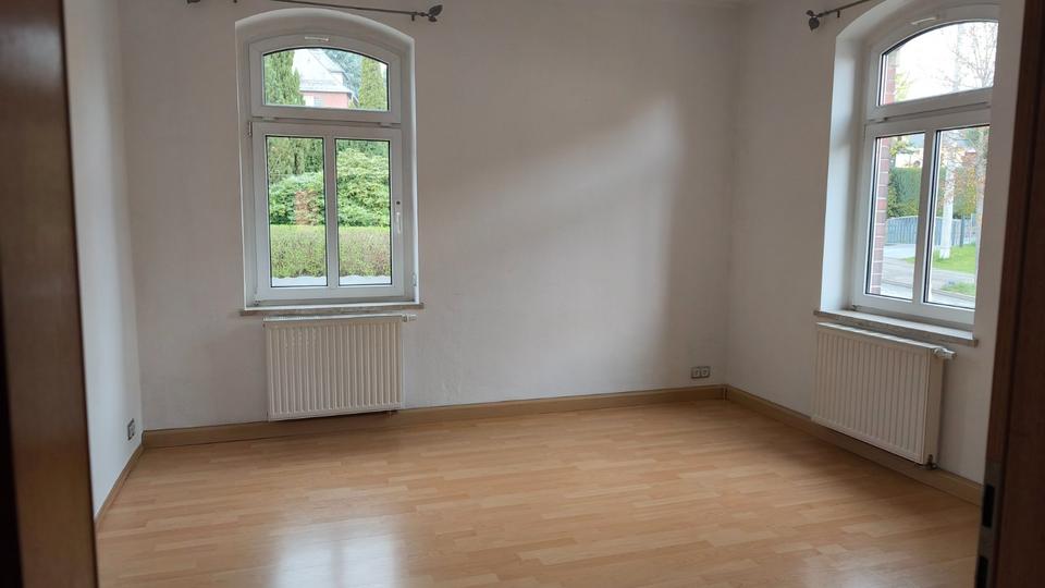 Erdgeschoßwohnung Hartenstein - 3 Zimmer, 81 m&sup2;, 490&euro; | Angebot:26223657