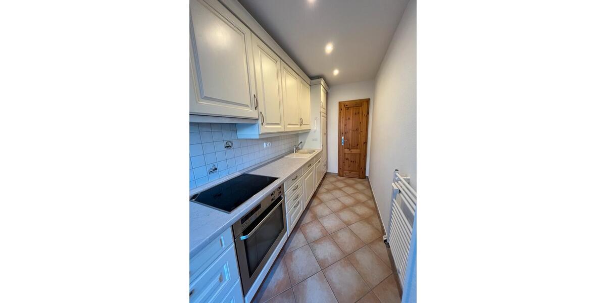 Wohnen auf Zeit Elmshorn - 4 Zimmer, 1 m&sup2;, 350&euro; | Angebot:24841043