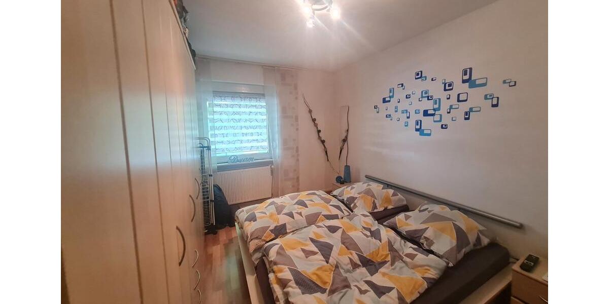 Etagenwohnung Saarbrücken West - 3 Zimmer, 66 m&sup2;, 700&euro; | Angebot:26386065