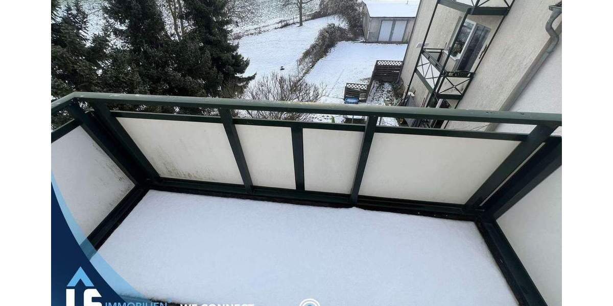 renovierte 1 Raum Dachgeschosswohnung 1 zimmer