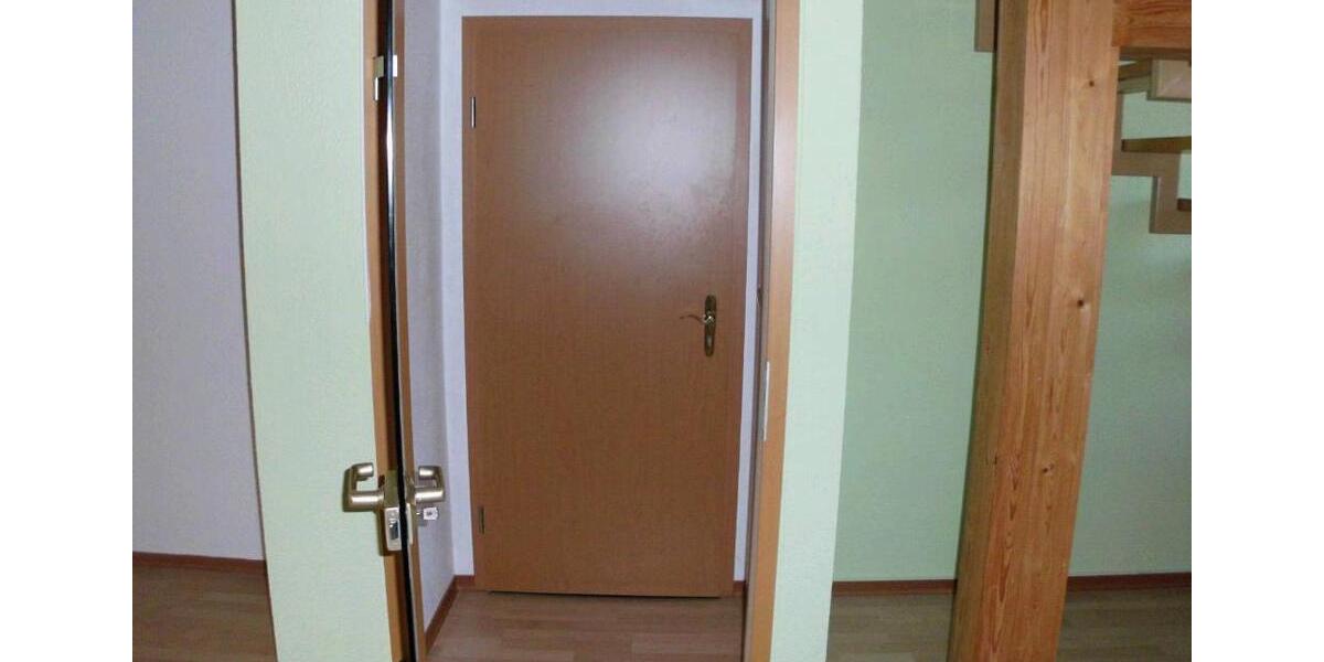 Etagenwohnung Hötensleben - 4 Zimmer, 71 m&sup2;, 370&euro; | Angebot:26246880